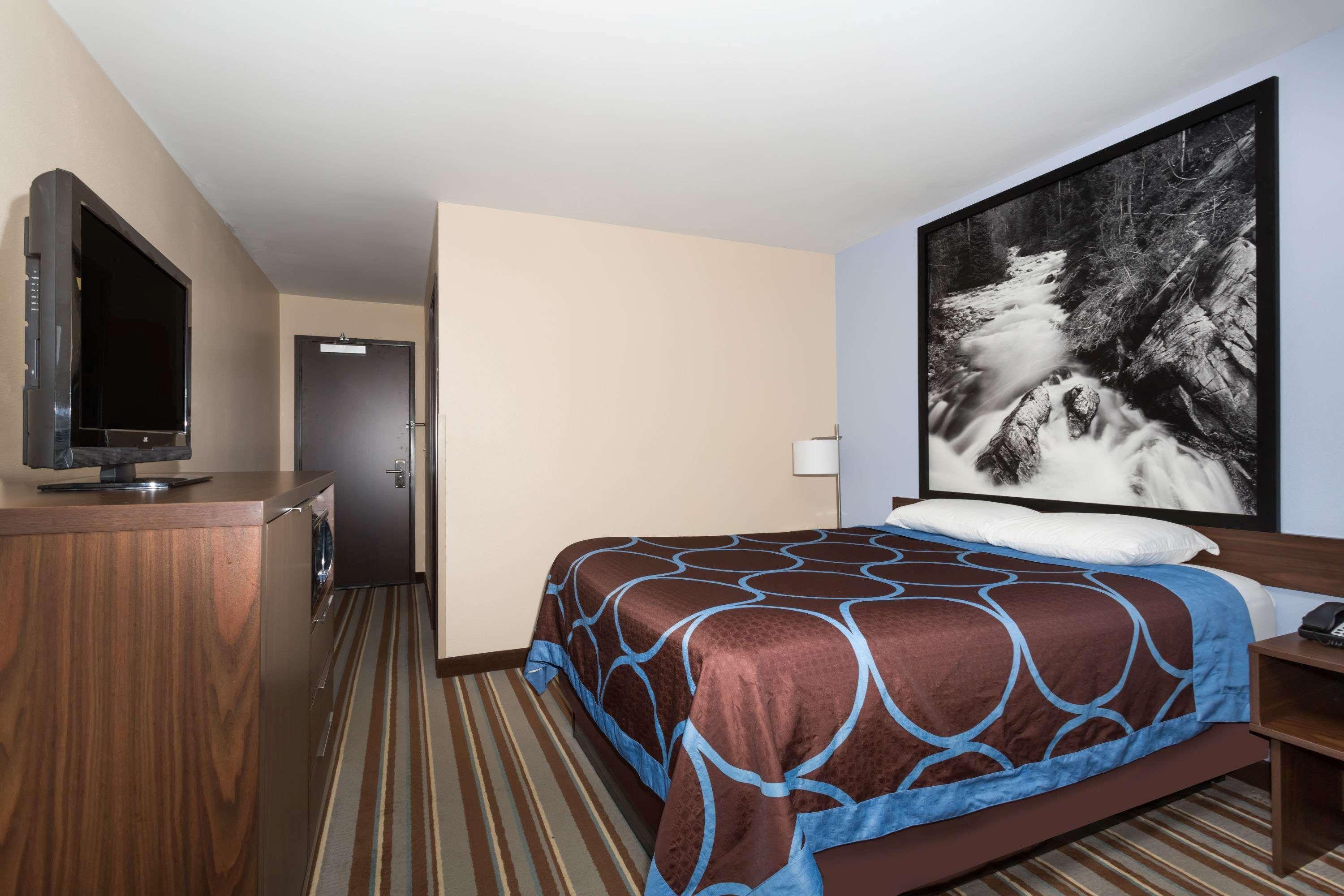 Super 8 By Wyndham Longmont/Twin Peaks Hotel Luaran gambar