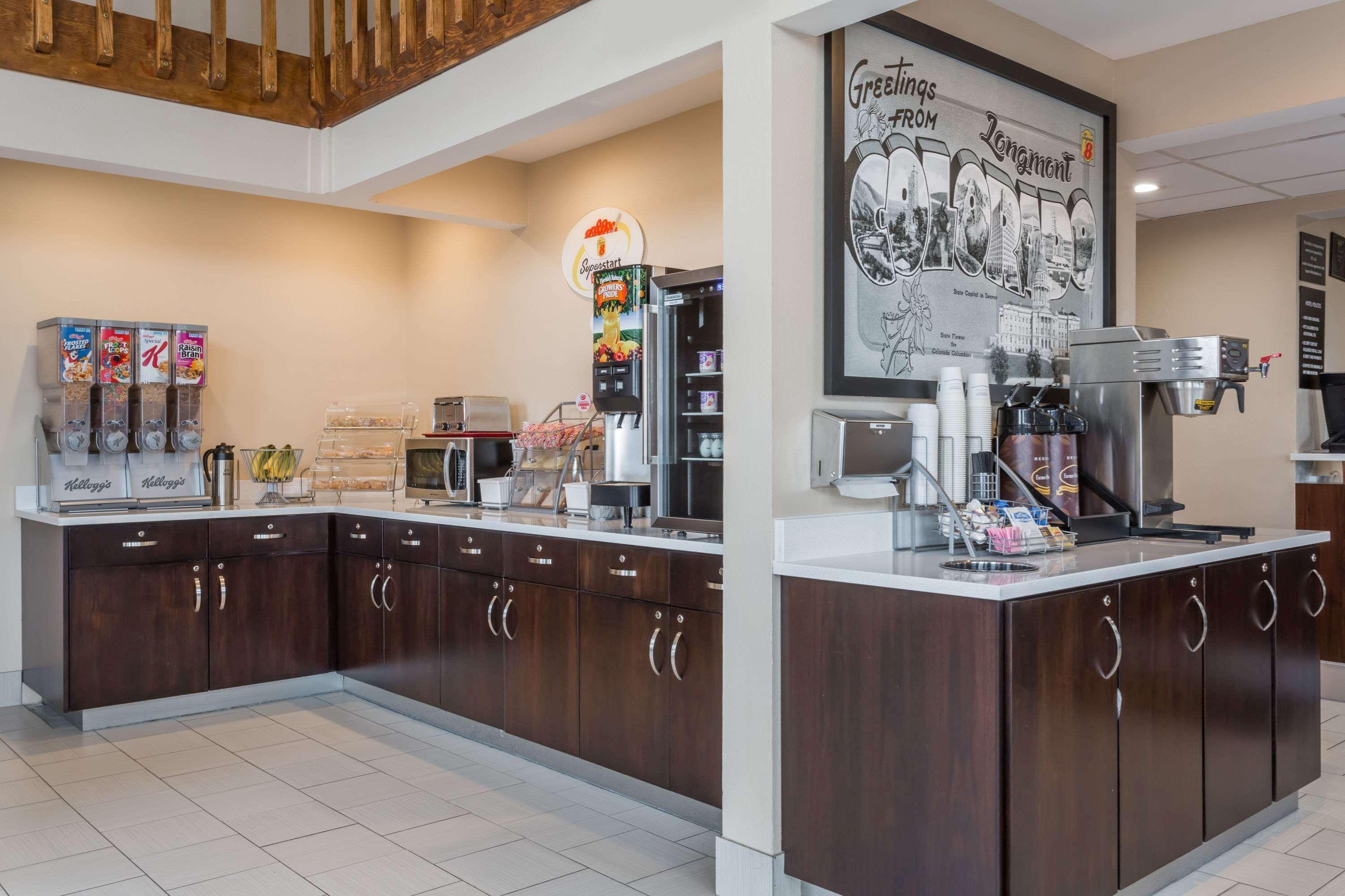 Super 8 By Wyndham Longmont/Twin Peaks Hotel Luaran gambar