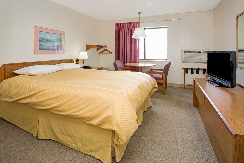 Super 8 By Wyndham Longmont/Twin Peaks Hotel Bilik gambar